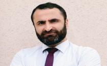 Erkeklere Sakal ve Kıyafet Özgürlüğü Gelmeli Artık