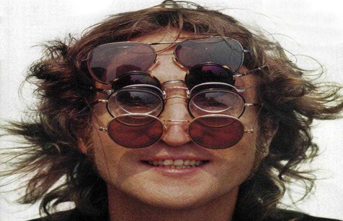 Gereksiz Gözlüklerden Kurtulmamız Lazım!